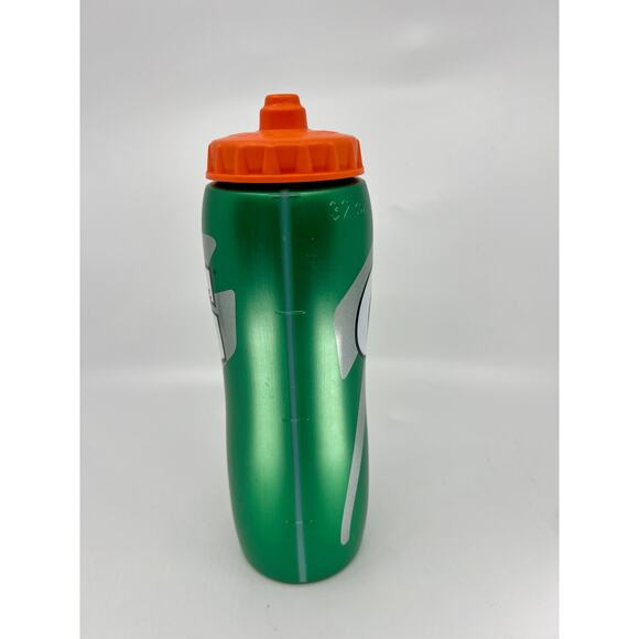 Gatorade Squeeze 32oz Plastic Water Bottle - Green - Picture 2 of 4